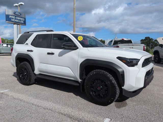 Used 2026 Toyota 4Runner TRD Off-Road Premium AWD/4WD image 2