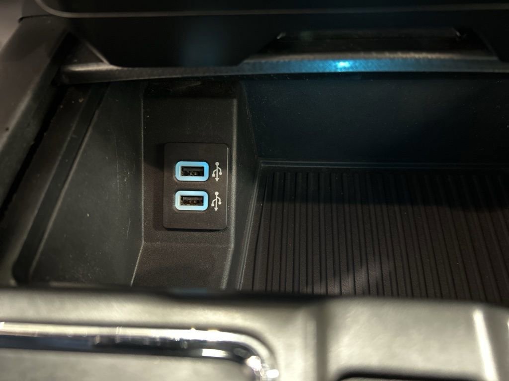 Certified 2017 Ford F150 XLT w/ Equipment Group 302A Luxury image 22