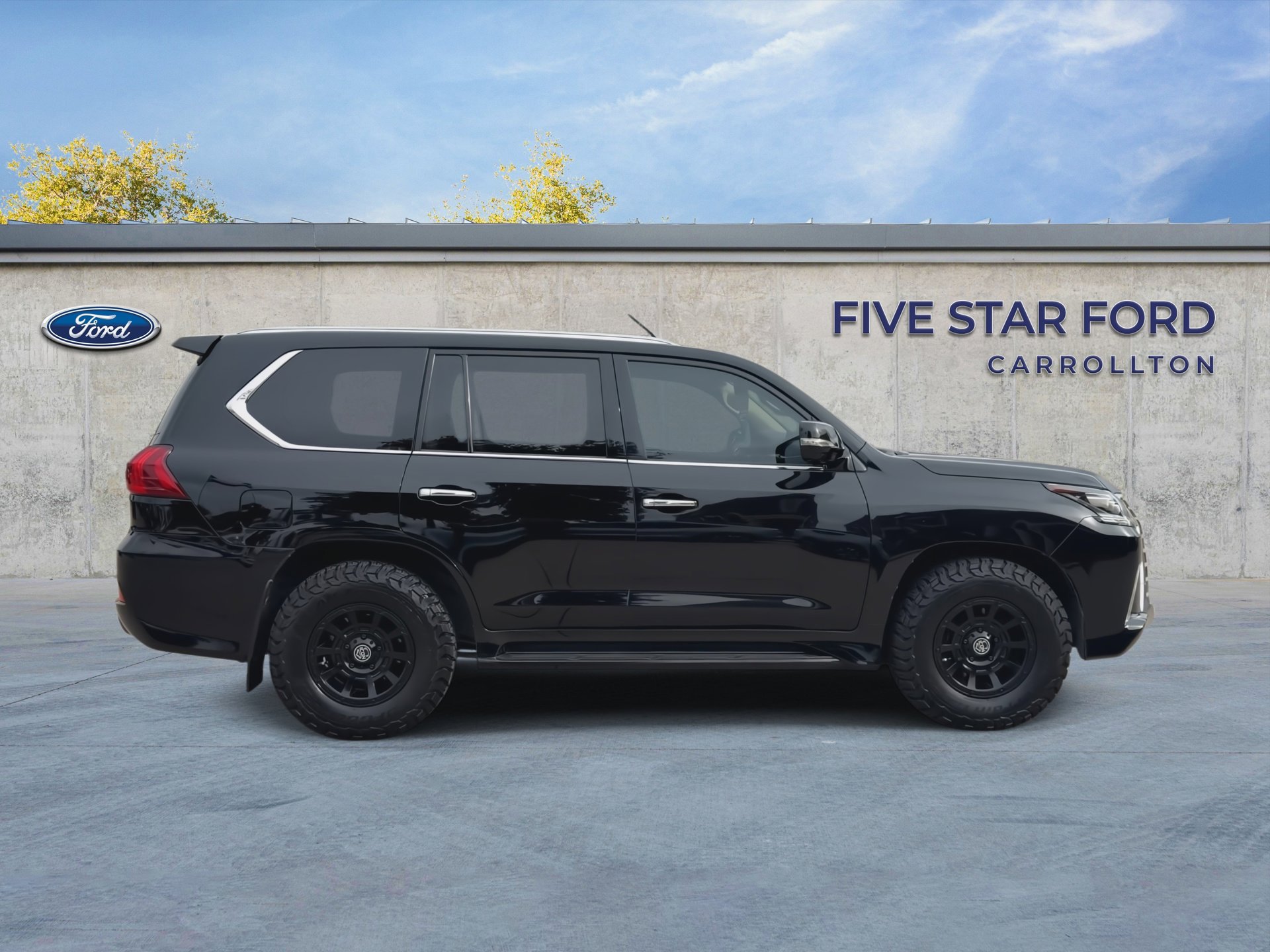 Used 2018 Lexus LX 570 4WD image 9