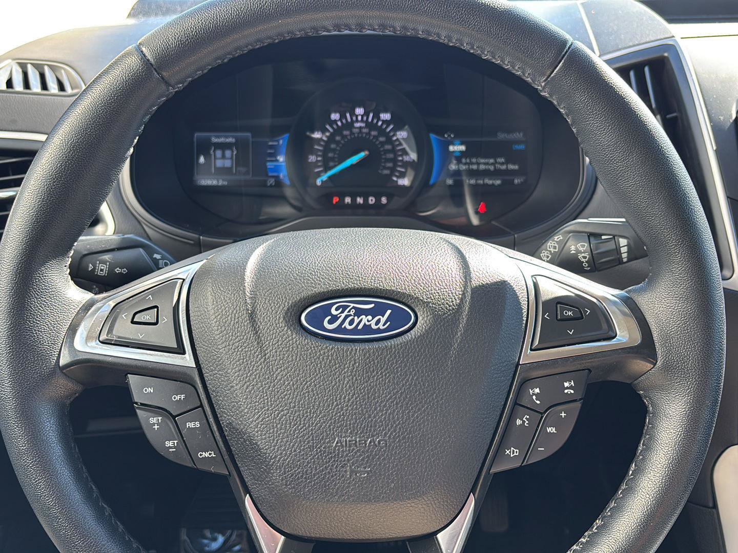 Certified 2024 Ford Edge SEL w/ Convenience Package AWD/4WD image 17