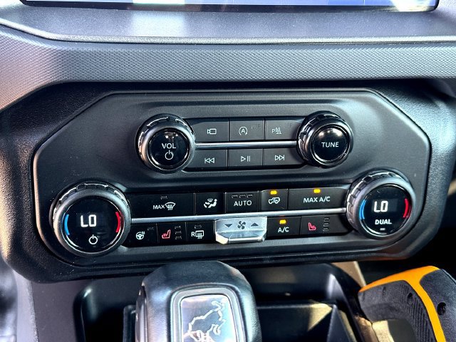 Certified 2024 Ford Bronco Badlands AWD/4WD image 20