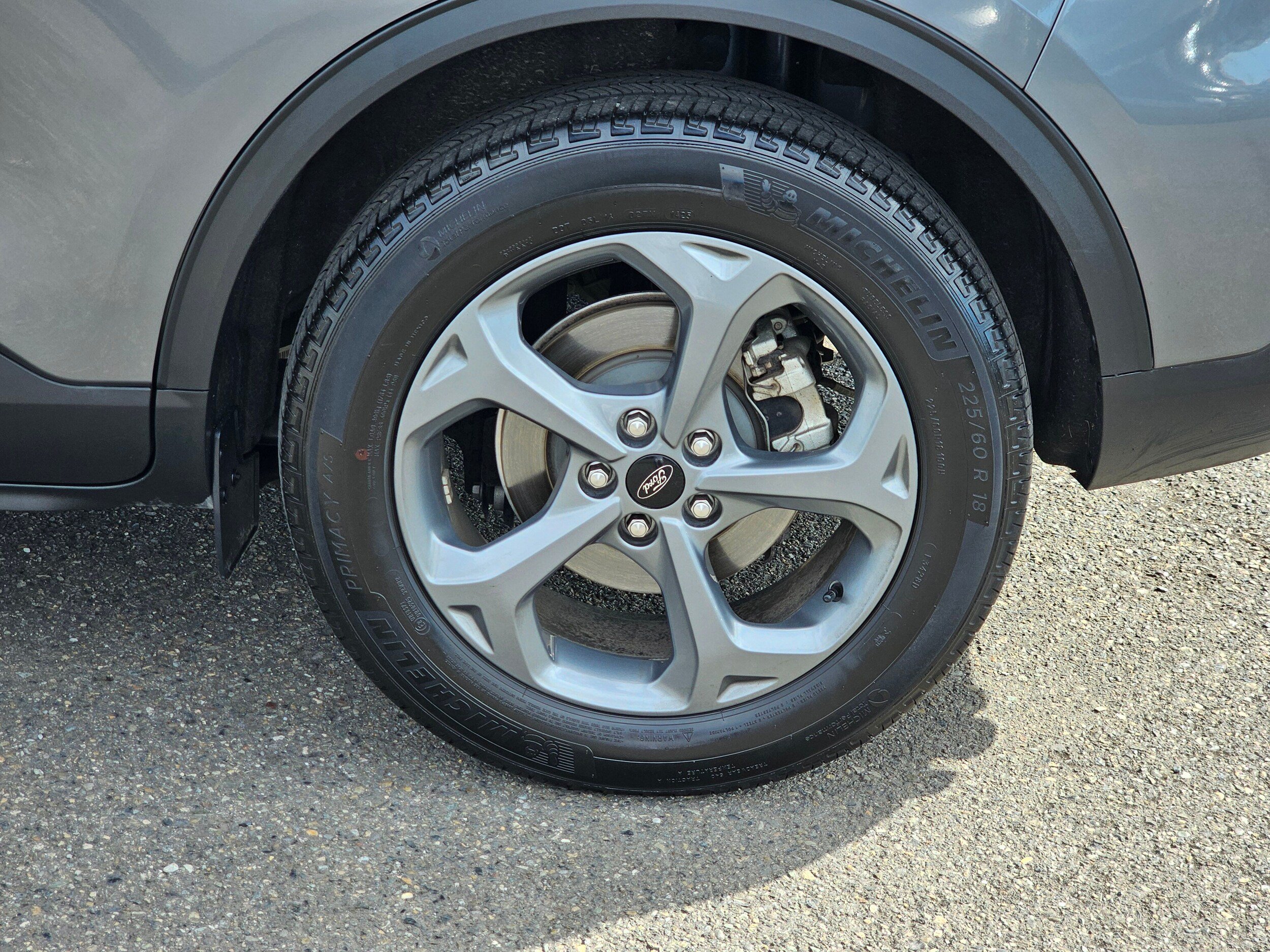 Certified 2025 Ford Escape ST-Line AWD/4WD image 9