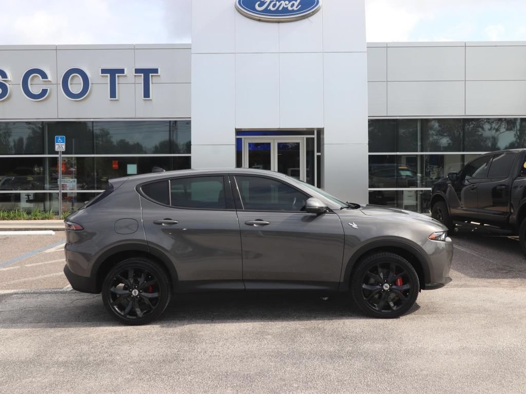 Used 2024 Dodge Hornet GT w/ Track Pack AWD/4WD image 17