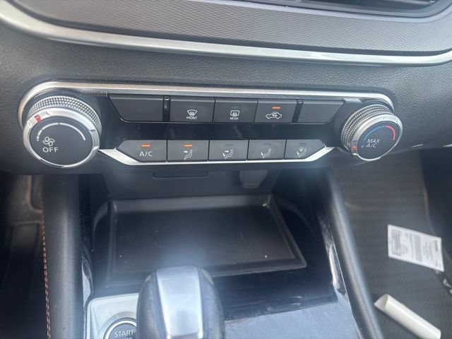 Used 2025 Nissan Altima 2.5 SR FWD image 19
