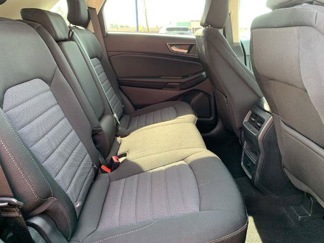 Certified 2023 Ford Edge SE w/ Black Appearance Package AWD/4WD image 18