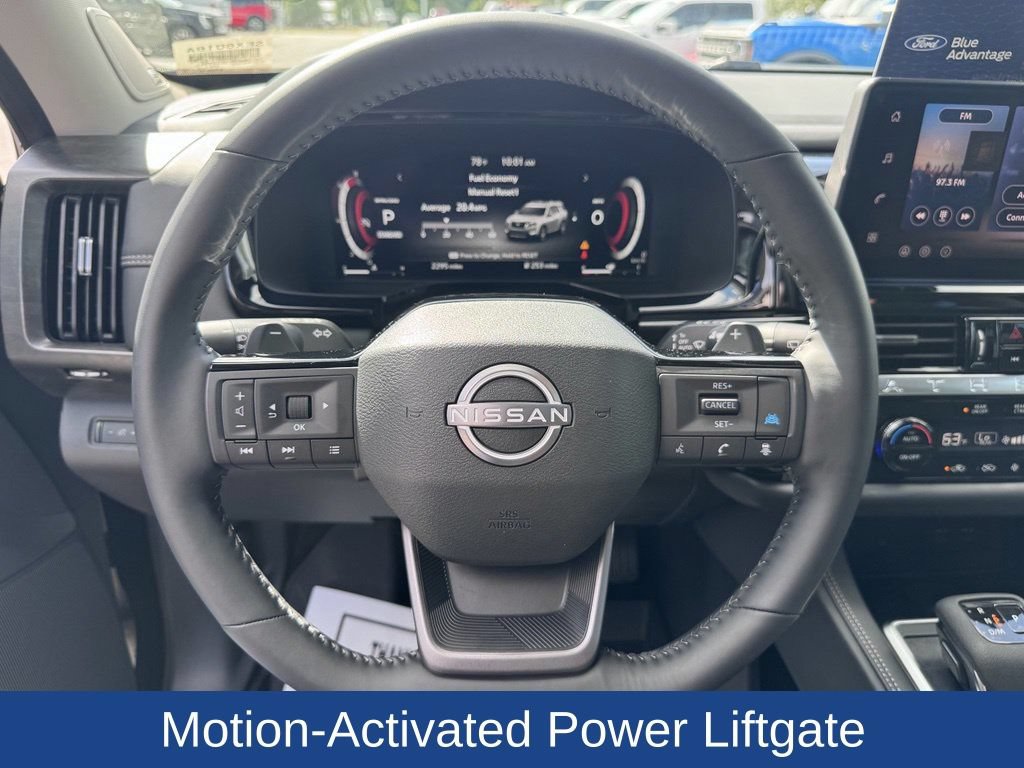 Used 2026 Nissan Pathfinder Platinum w/ Cargo Package FWD image 15