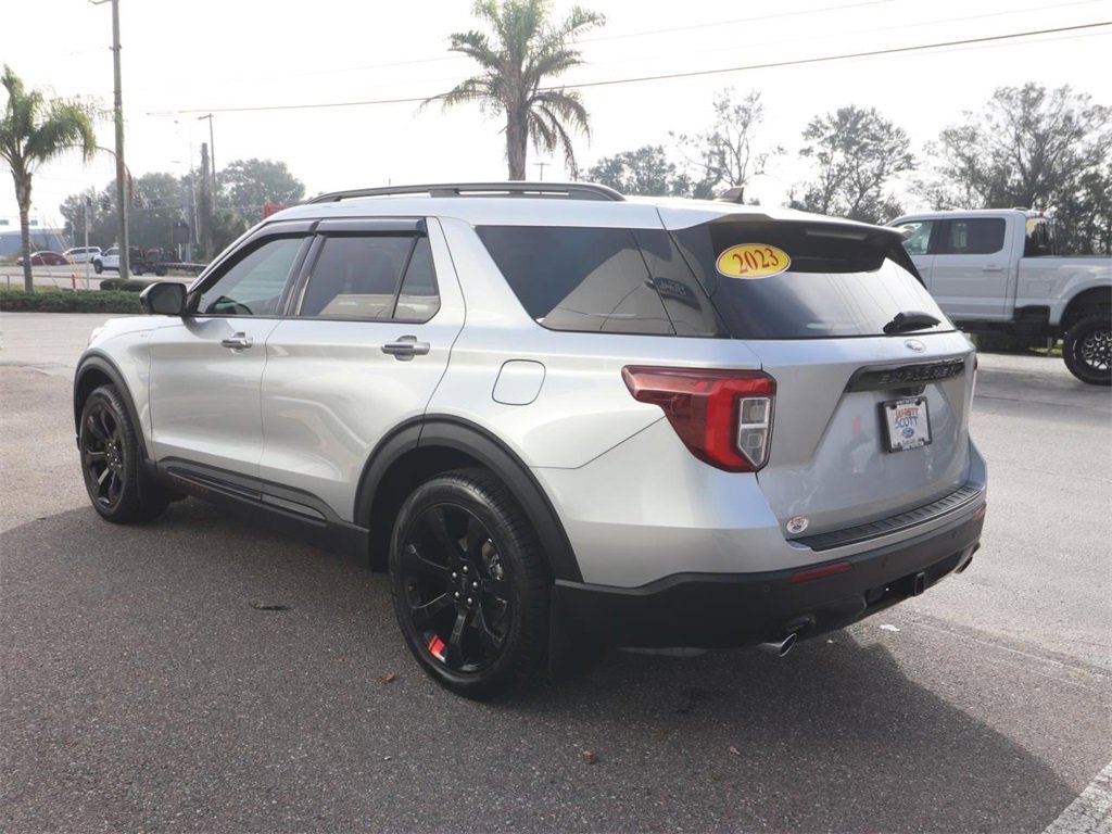 Certified 2023 Ford Explorer ST-Line w/ Class IV Trailer Tow Package image 9