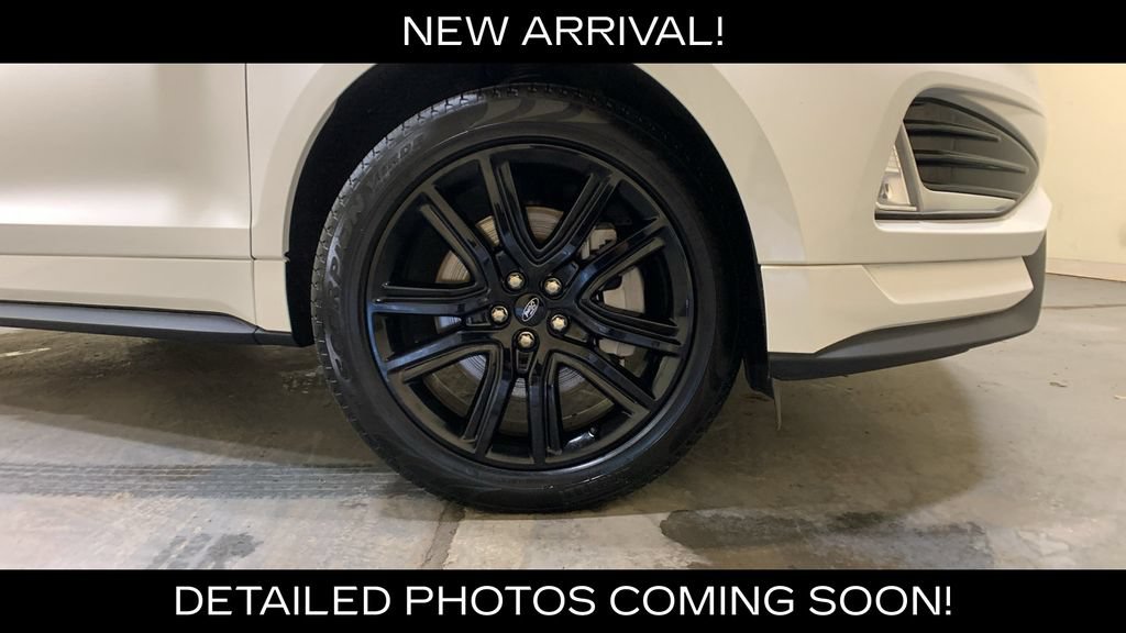 Certified 2024 Ford Edge ST-Line AWD/4WD image 9
