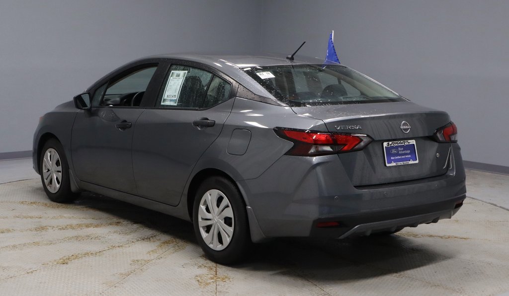 Used 2024 Nissan Versa S w/ Trunk Package image 3