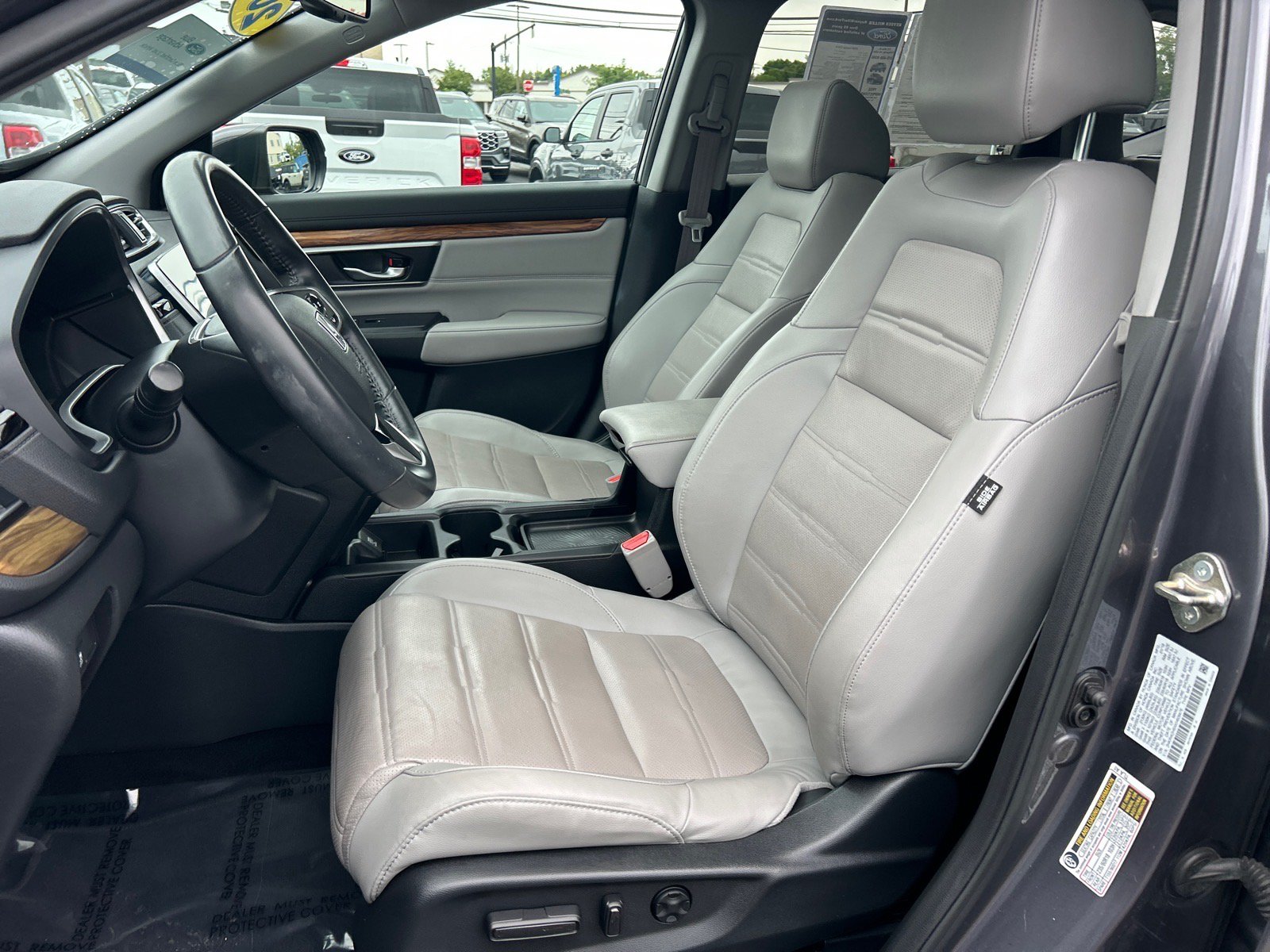 Used 2019 Honda CR-V Touring image 8