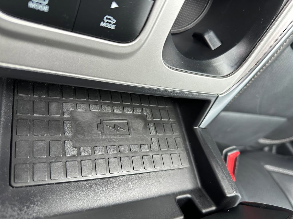 Certified 2022 Ford Explorer Limited w/ Limited Technology Package image 24