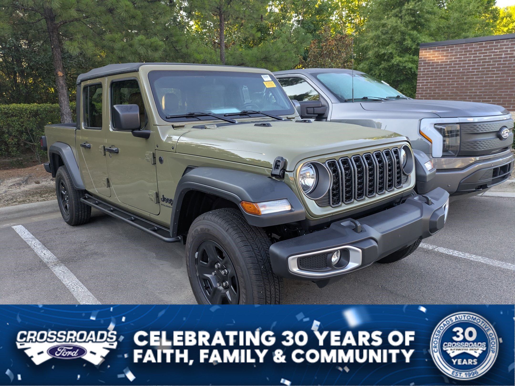 Used 2025 Jeep Gladiator Sport