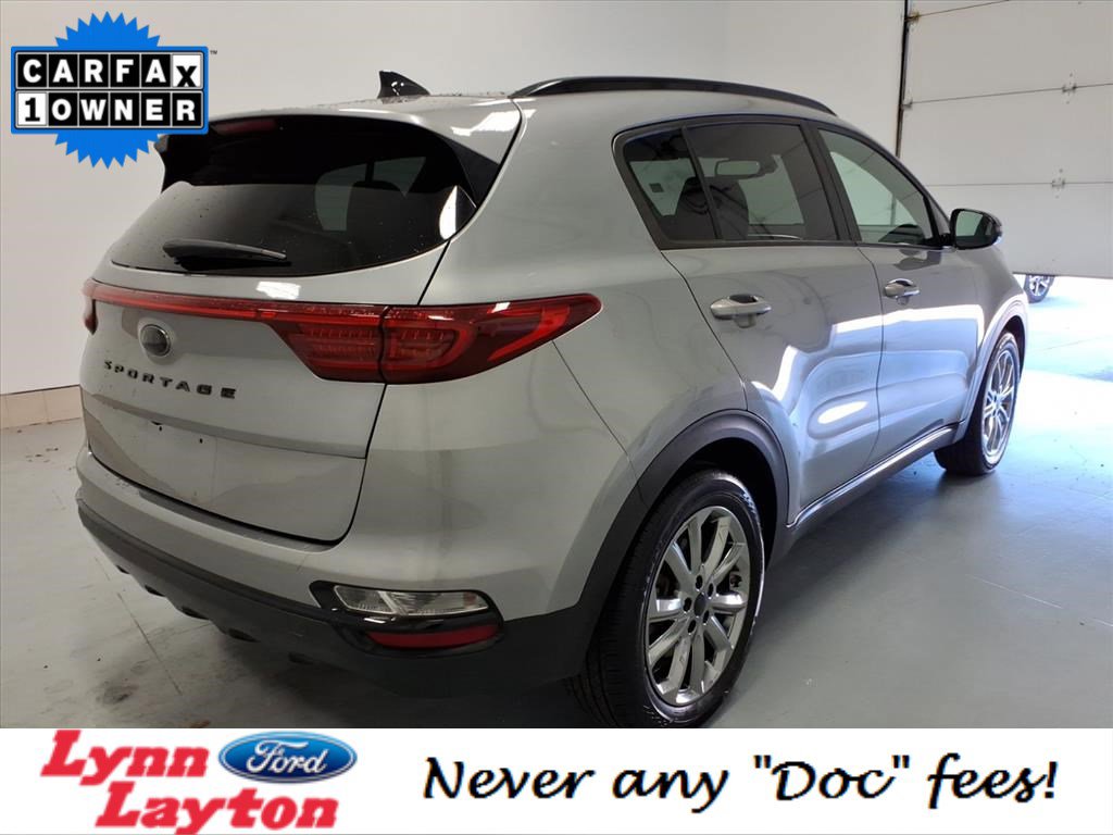 Used 2022 Kia Sportage Nightfall Edition w/ Nightfall Fwd Premium Package image 3