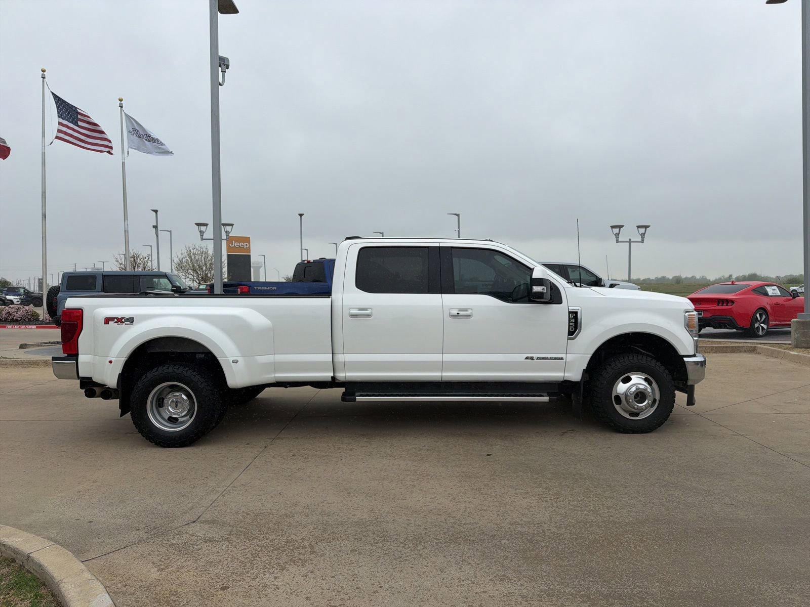 Certified 2022 Ford F350 Lariat w/ Lariat Ultimate Package AWD/4WD image 6