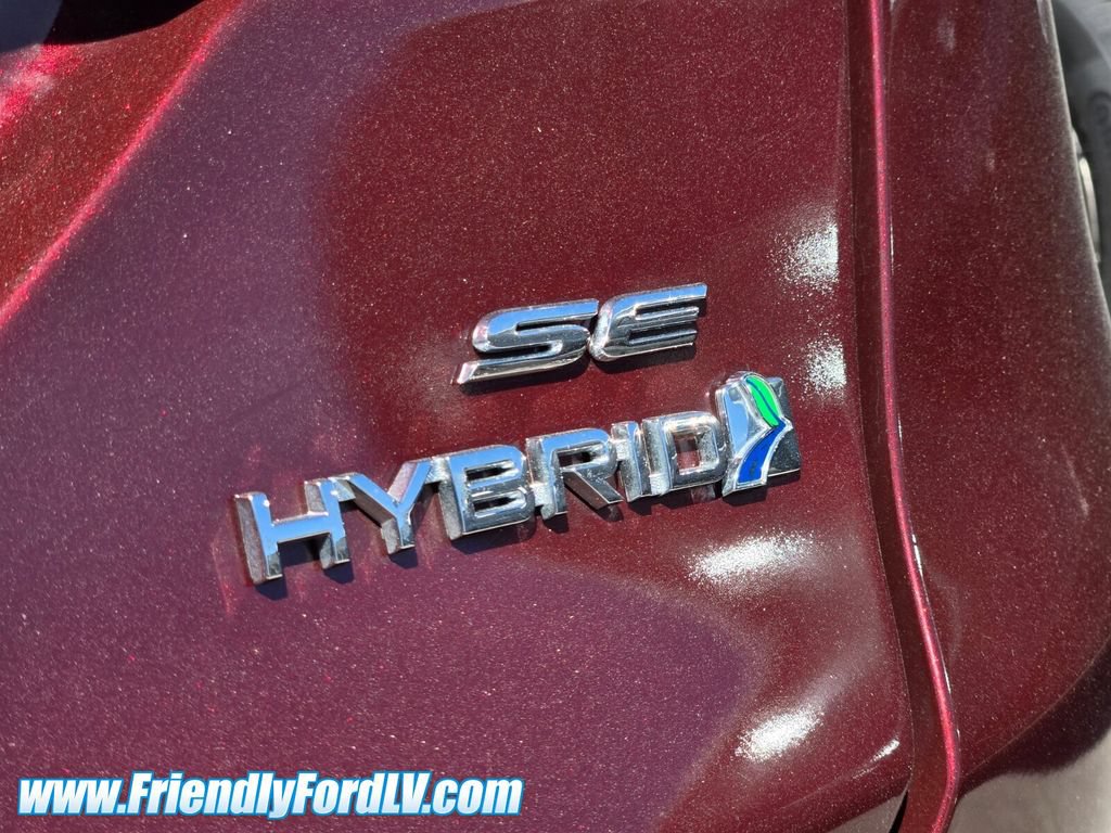 Certified 2017 Ford Fusion SE FWD image 4