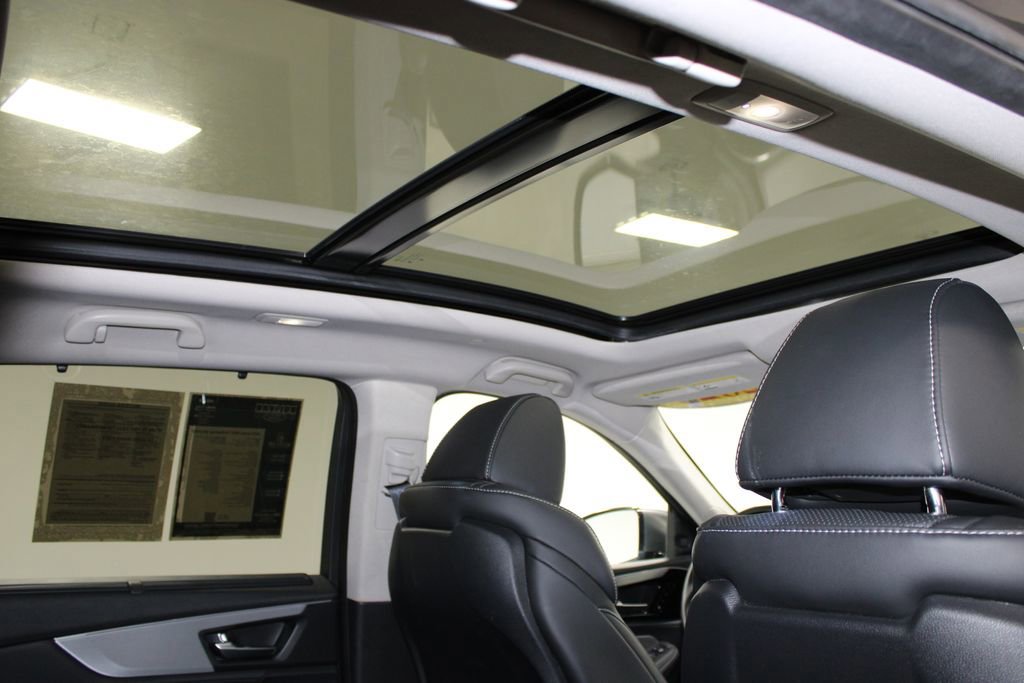 Used 2023 Acura MDX SH-AWD w/ Technology Package image 38