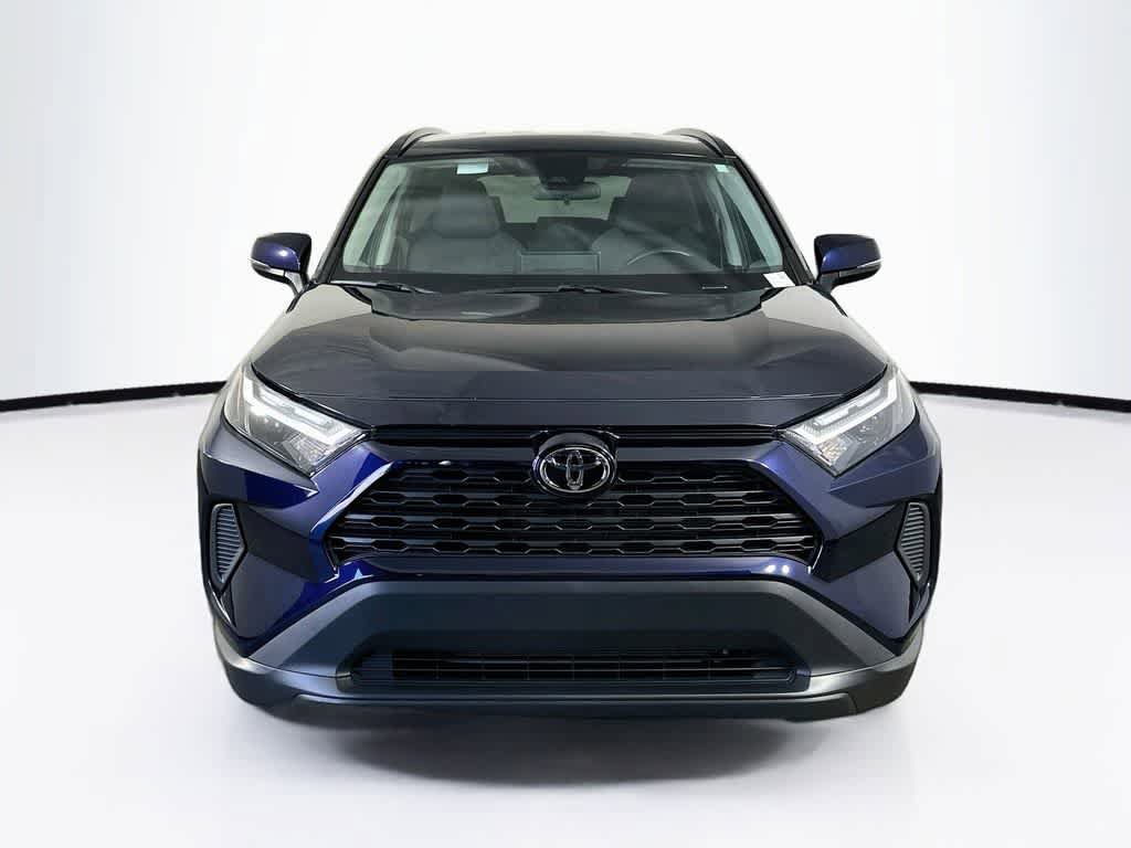 Used 2025 Toyota RAV4 XLE FWD image 6