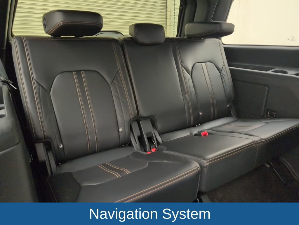 Certified 2023 Ford Expedition Platinum image 19