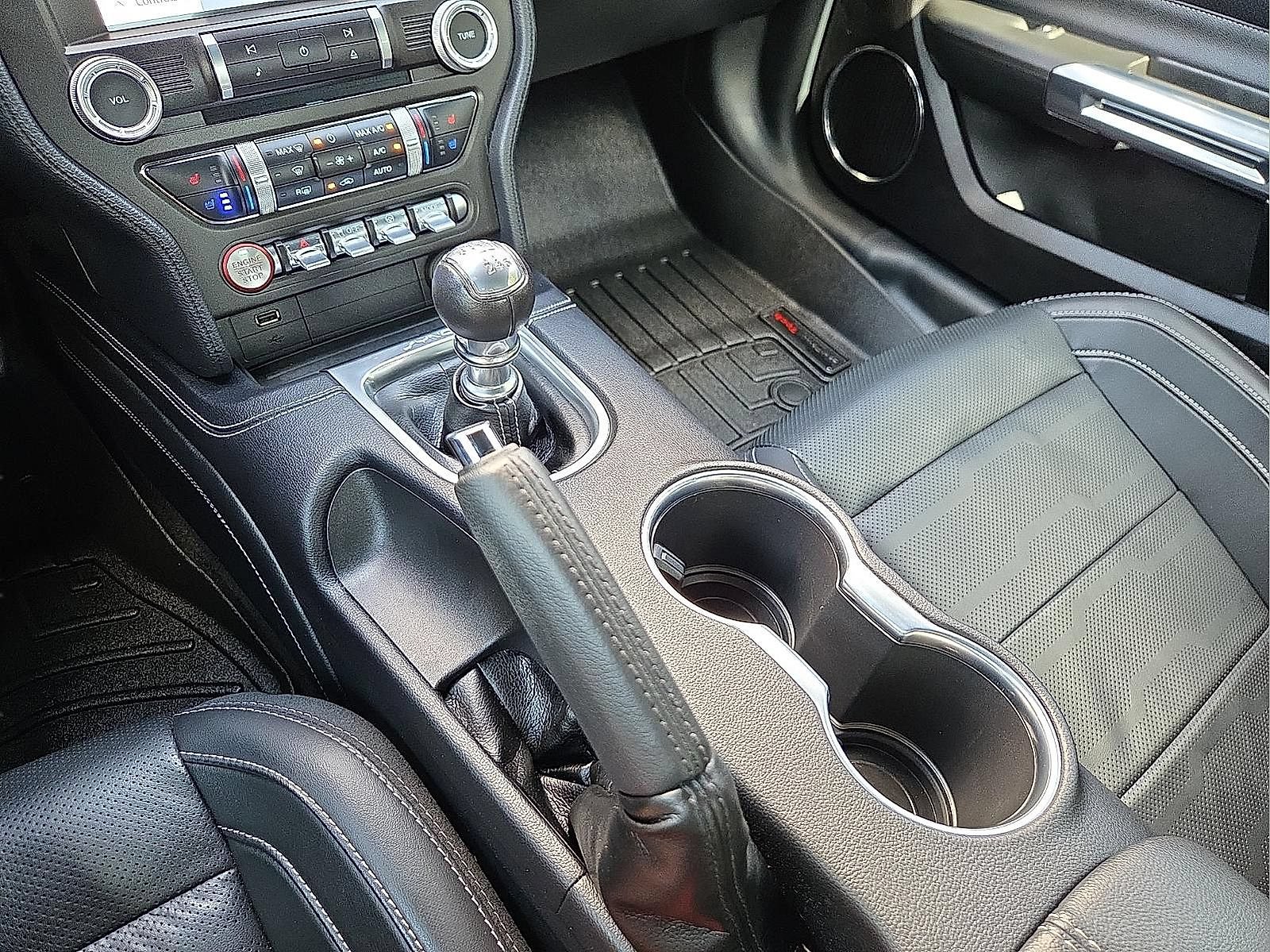 Certified 2022 Ford Mustang GT Premium w/ Equipment Group 401A RWD image 25