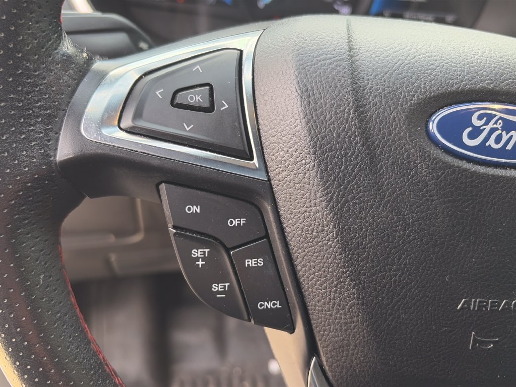 Certified 2021 Ford Edge ST-Line FWD image 13