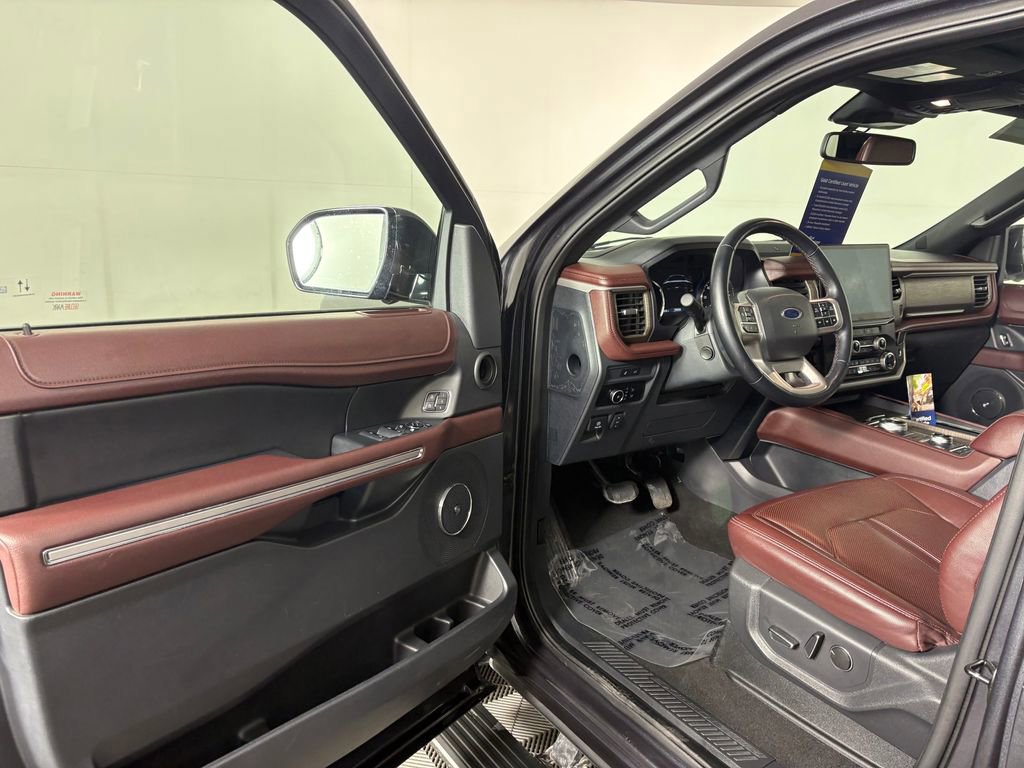 Certified 2024 Ford Expedition Max Limited AWD/4WD image 12