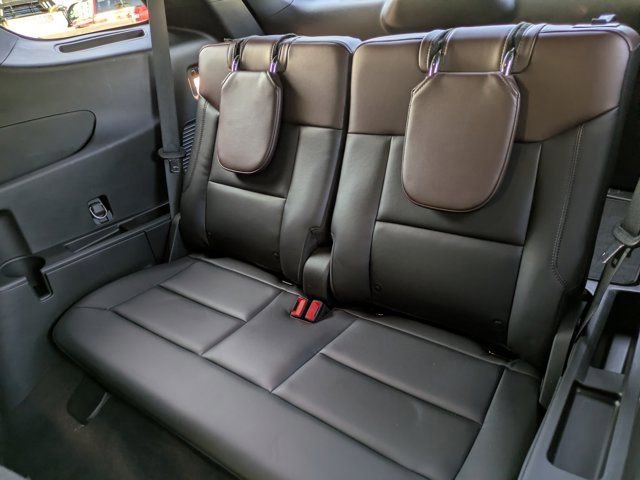 Certified 2023 Ford Explorer Platinum w/ Technology Package image 21