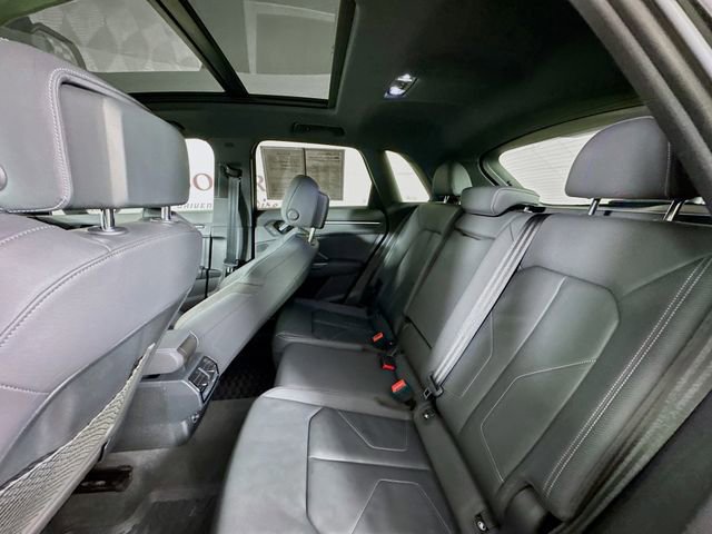 Used 2020 Audi Q3 2.0T Premium Plus w/ Premium Plus Package image 30