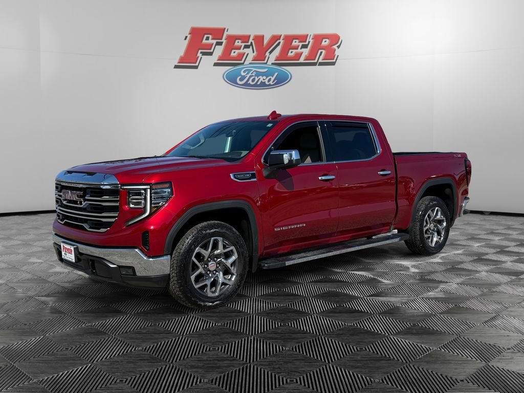 Used 2025 GMC Sierra 1500 SLT w/ SLT Premium Package image 1