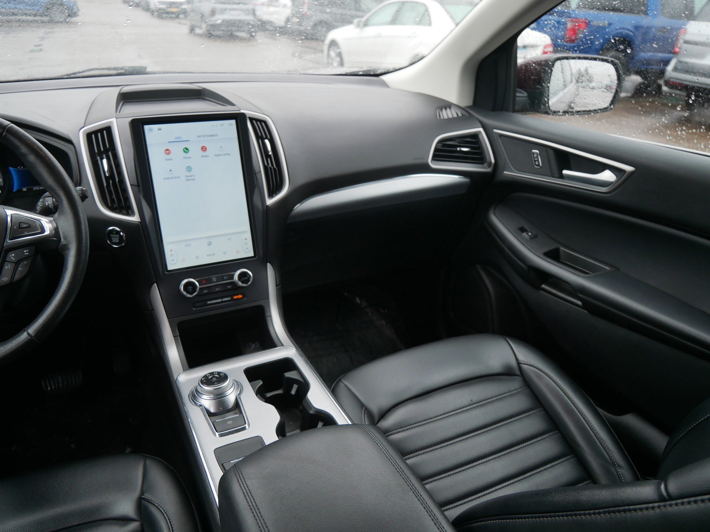 Certified 2022 Ford Edge SEL image 11