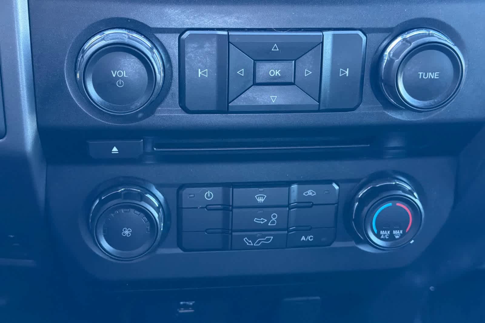 Certified 2018 Ford F150 XLT AWD/4WD image 19