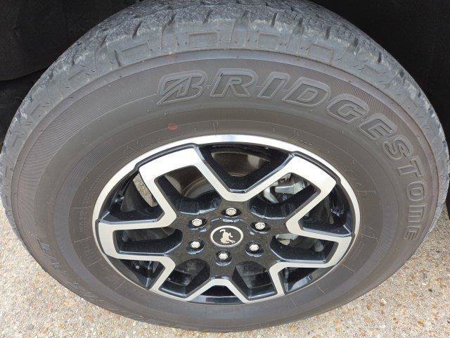 Certified 2024 Ford Bronco Outer Banks AWD/4WD image 14