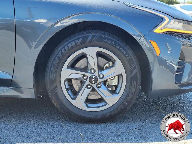 Used 2023 Kia K5 LXS FWD image 12