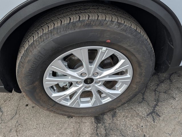 Certified 2025 Ford Escape Active w/ Cold Weather Package AWD/4WD image 6