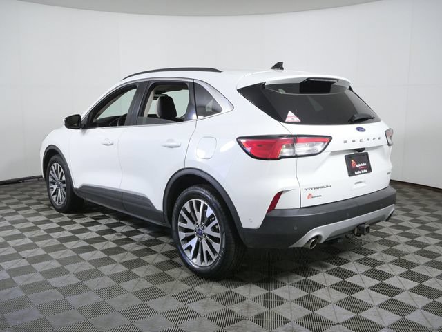 Certified 2020 Ford Escape Titanium AWD/4WD image 7