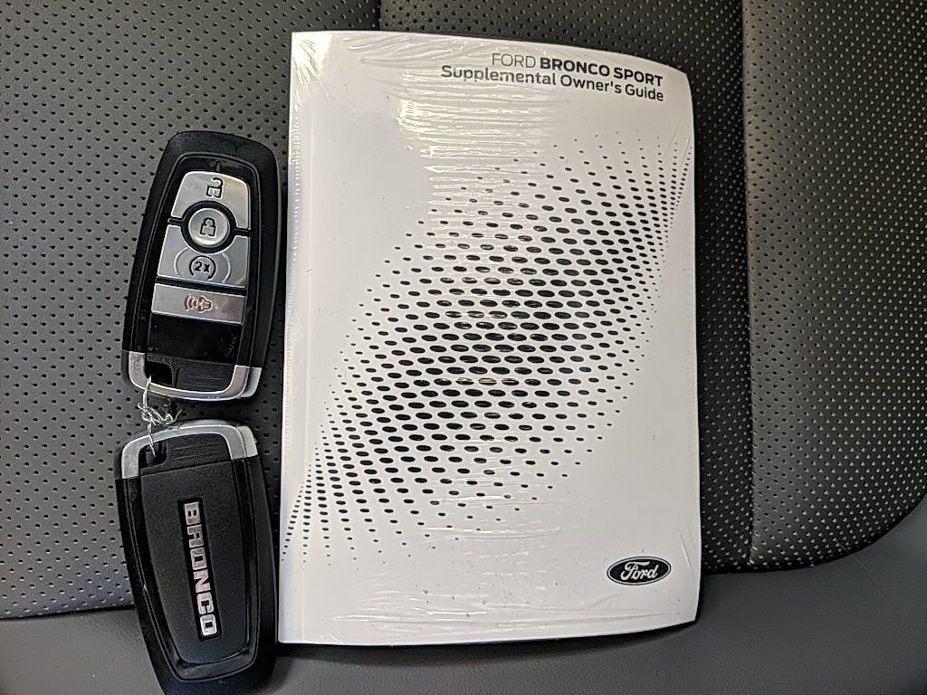 Certified 2025 Ford Bronco Sport Badlands w/ Badlands Tech Package AWD/4WD image 29