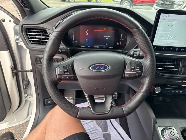 Certified 2024 Ford Escape ST-Line w/ Tech Pack #1 AWD/4WD image 19