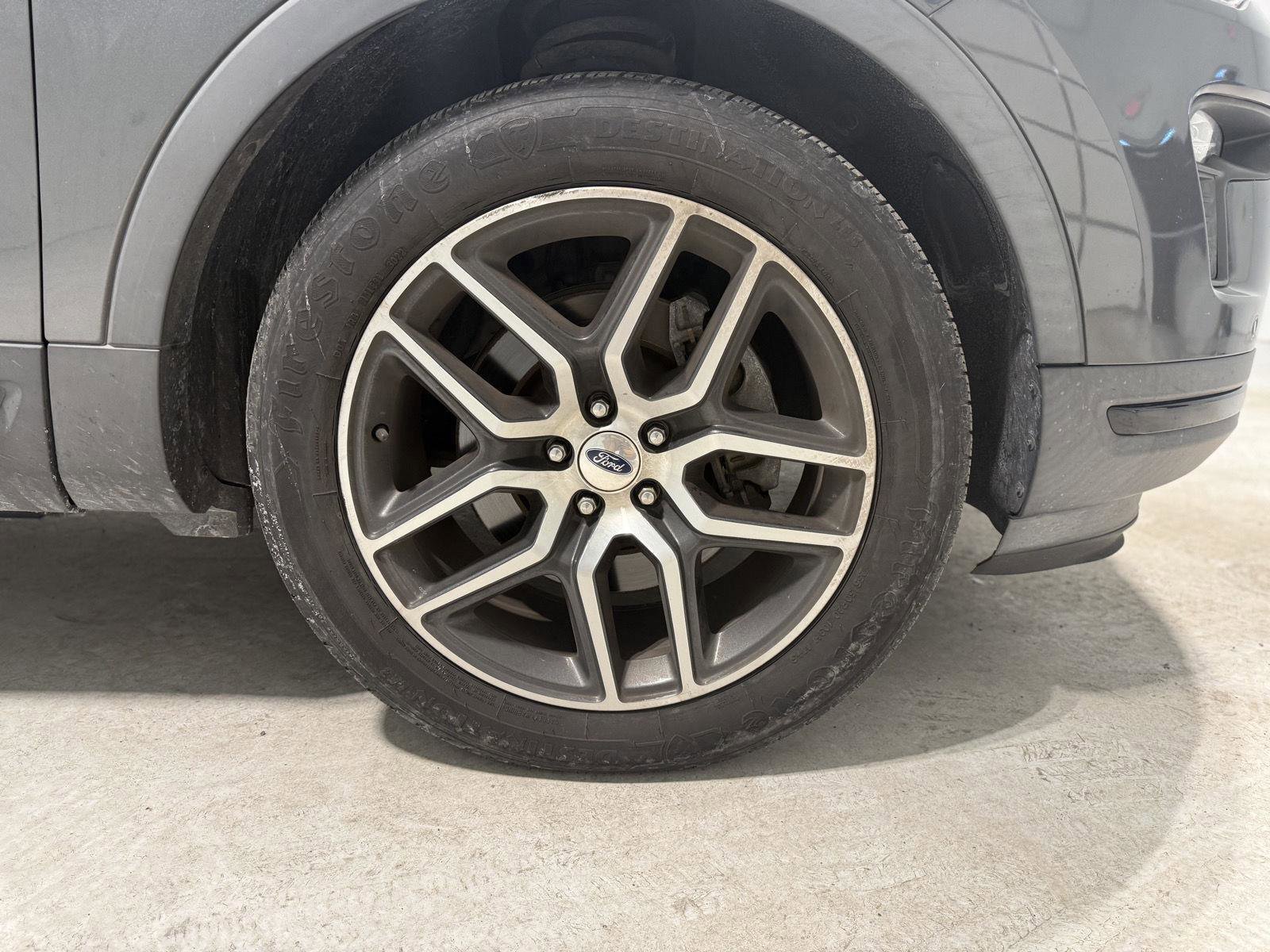 Certified 2018 Ford Explorer Sport w/ Equipment Group 401A image 17