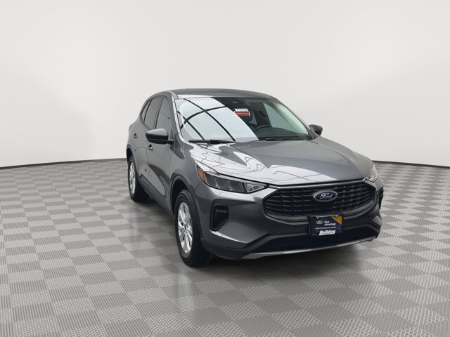 Certified 2025 Ford Escape Active w/ Cold Weather Package AWD/4WD image 29