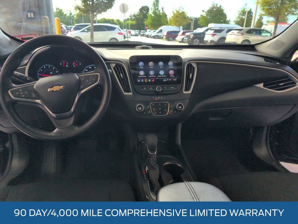 Used 2025 Chevrolet Malibu LT FWD image 9
