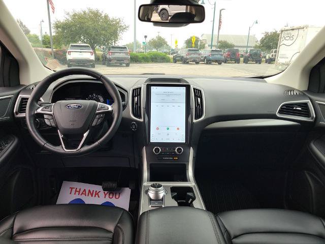 Certified 2024 Ford Edge SEL w/ Convenience Package AWD/4WD image 12