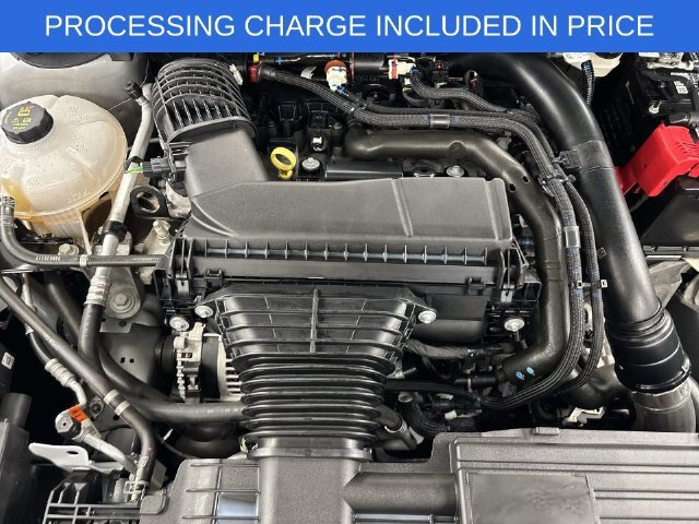 Certified 2025 Ford Escape Platinum AWD/4WD image 17