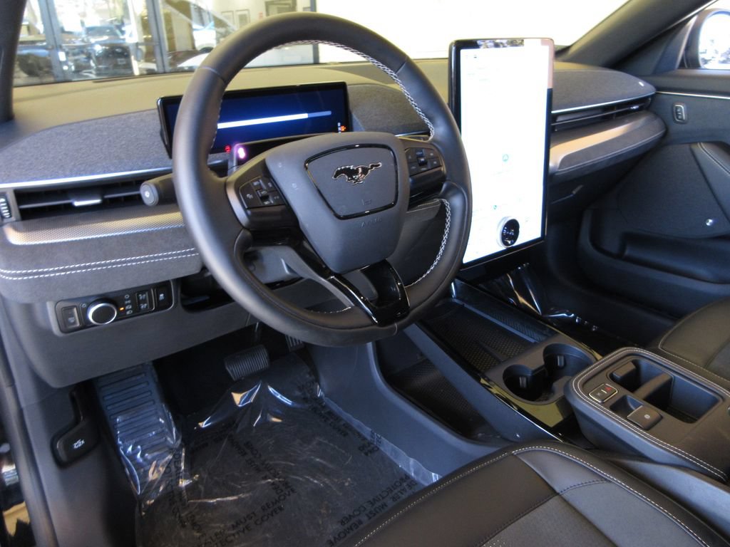 Certified 2025 Ford Mustang Mach-E GT AWD/4WD image 14