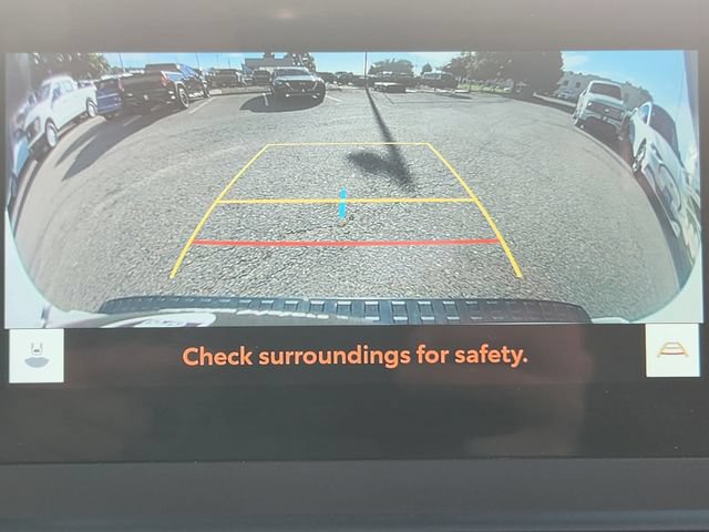 Used 2025 Toyota 4Runner SR5 AWD/4WD image 23