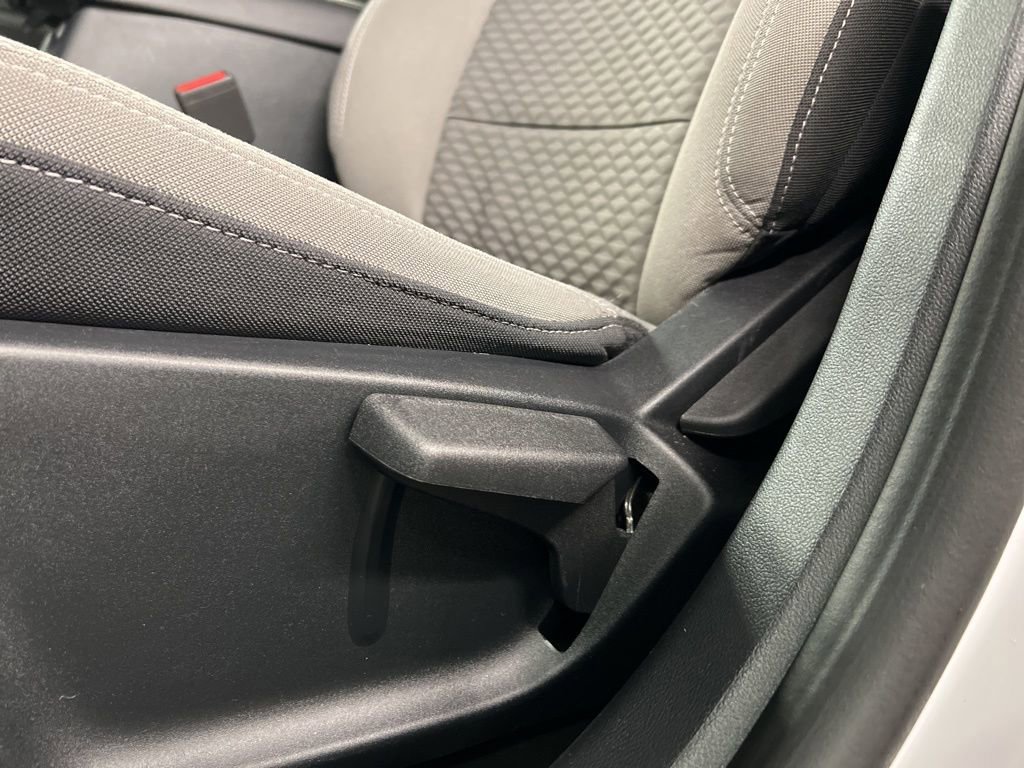 Certified 2022 Ford Escape SE image 27