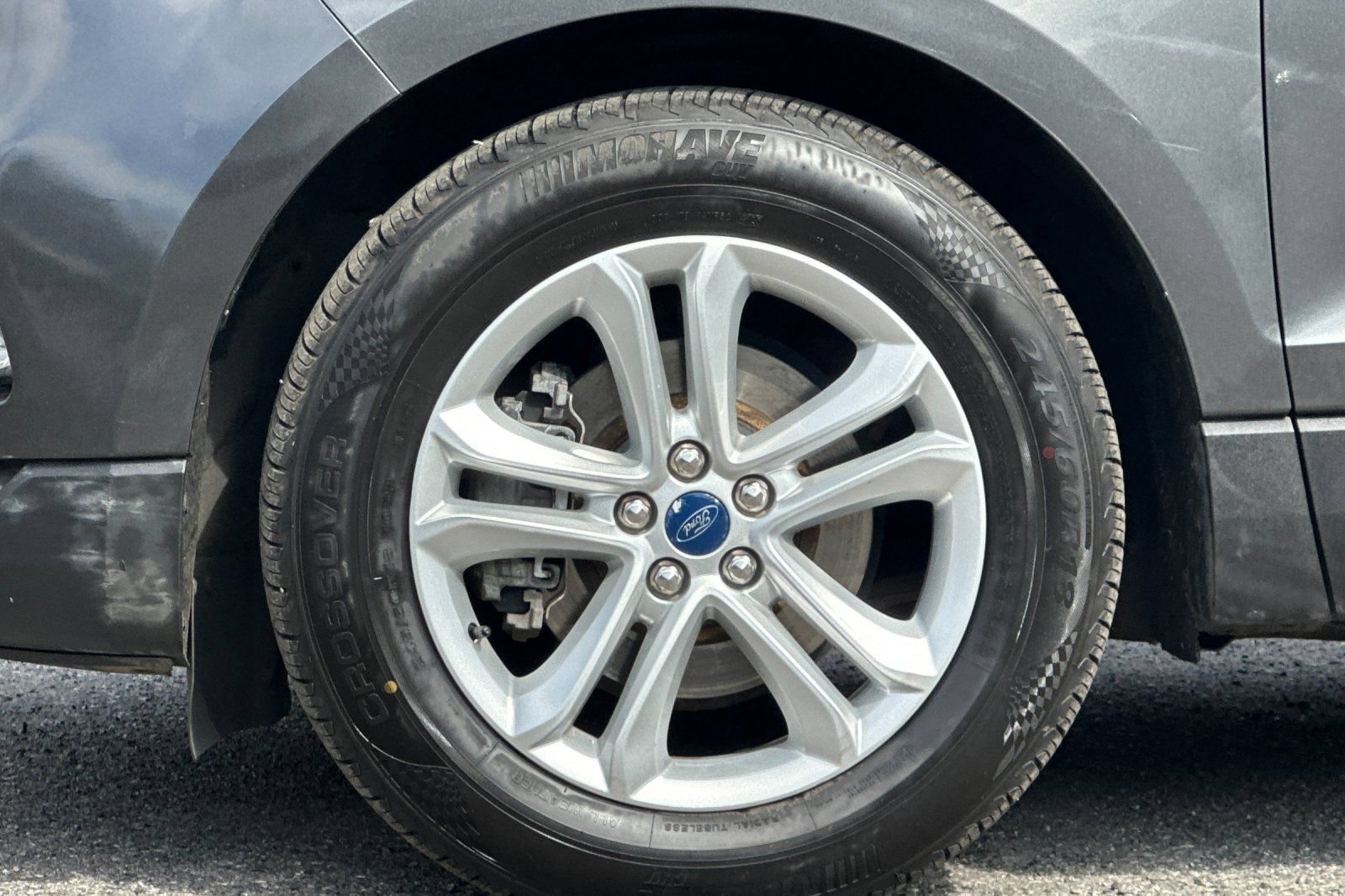 Certified 2019 Ford Edge SEL w/ Equipment Group 201A AWD/4WD image 43