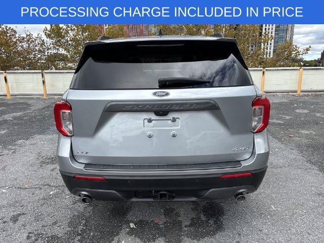 Certified 2023 Ford Explorer XLT w/ Equipment Group 202A AWD/4WD image 32