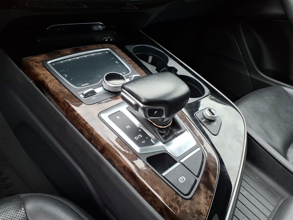 Used 2018 Audi Q7 3.0T Prestige AWD/4WD image 20