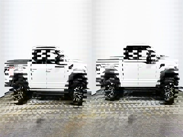 Certified 2020 Ford F150 Raptor w/ Equipment Group 802A Luxury image 2