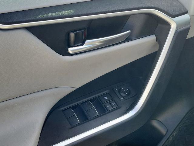 Used 2023 Toyota RAV4 XLE w/ Convenience Package FWD image 24