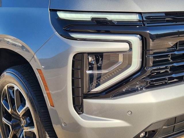 Used 2025 Chevrolet Tahoe RST w/ Comfort Package image 9